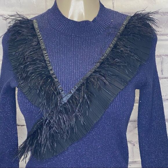 Sara Navon shimmer feather fringe sweater blue sweater with shimmer . - Picture 2 of 8